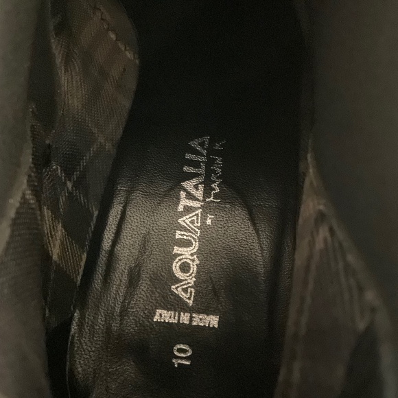 Aquatalia Black Suede Leather  Booties Size 10 - Picture 7 of 8